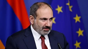 Пашинян оголосив про відставку уряду Вірменії