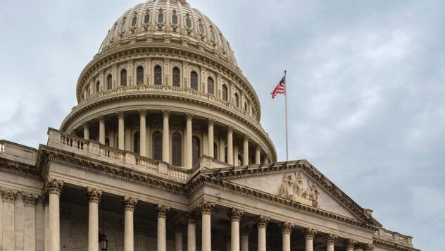 До 100% мит за купівлю нафти РФ: Палата представників США ухвалила санкційний закон